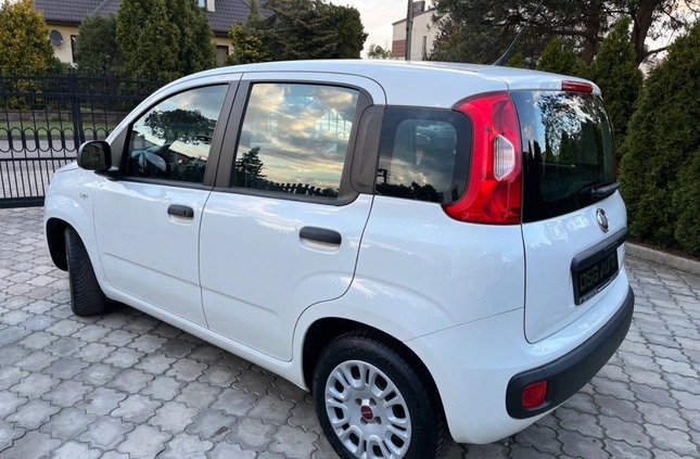 Fiat Panda cena 26900 przebieg: 170000, rok produkcji 2017 z Lesko małe 436